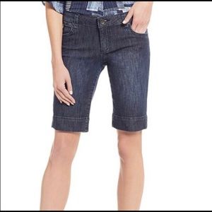 Kut from the Kloth Natalie Bermuda Stretch Shorts Size 14